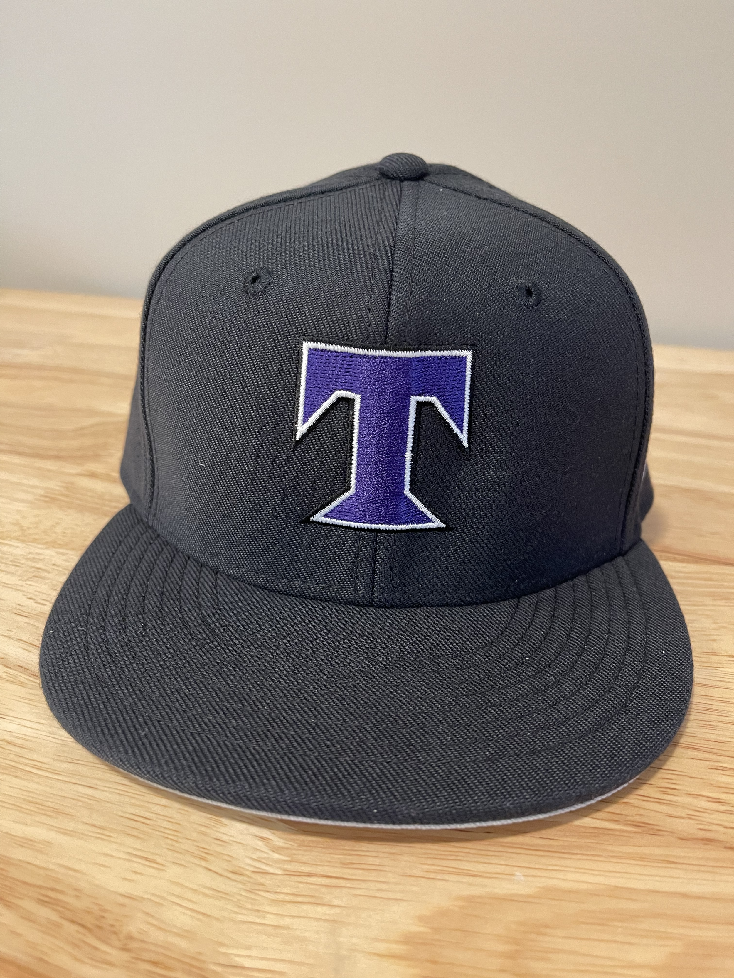 NEW ARRIVAL Trinity T Nike Swoosh Flex Flat Brim Fitted Hat